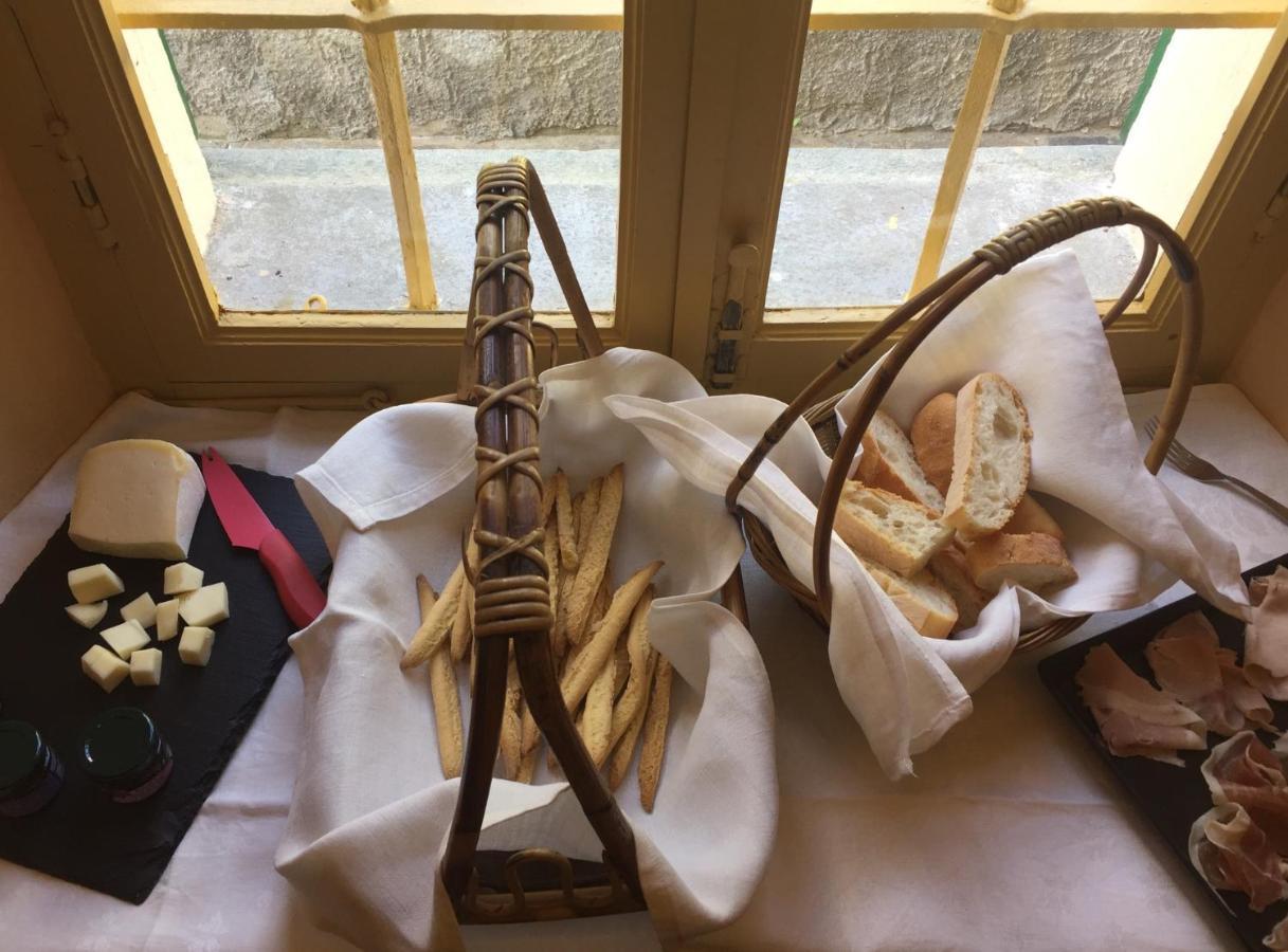 Bed and Breakfast Ca'D'Ambra Groscavallo Esterno foto